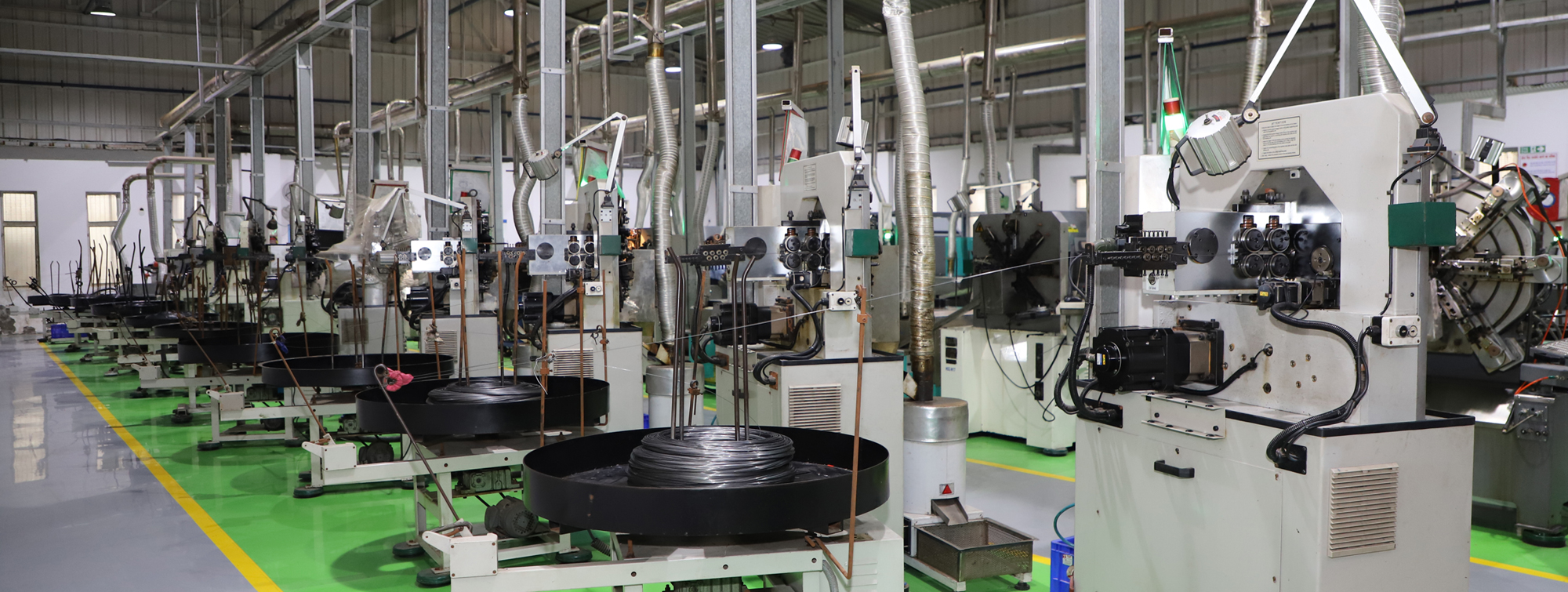 Helical Springs Manufacturing Lchg Ui Tension Springs Industrial Steel